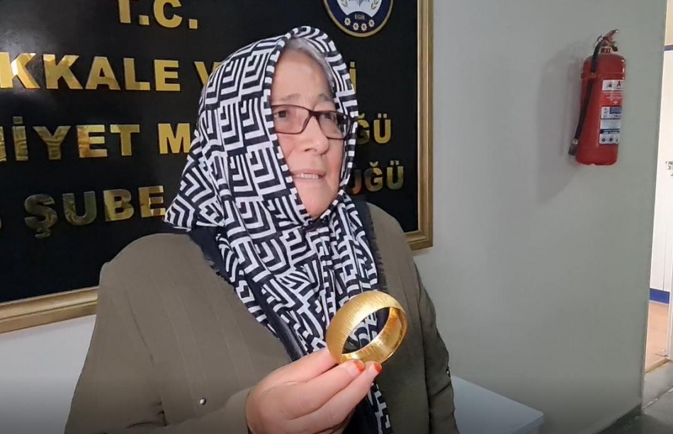 kirikkale-polis-dolandirici-kurtardi-6 Kırıkkale'de Polis, Dolandırıcılara Para Vermek İsteyen Kadını Kurtardı