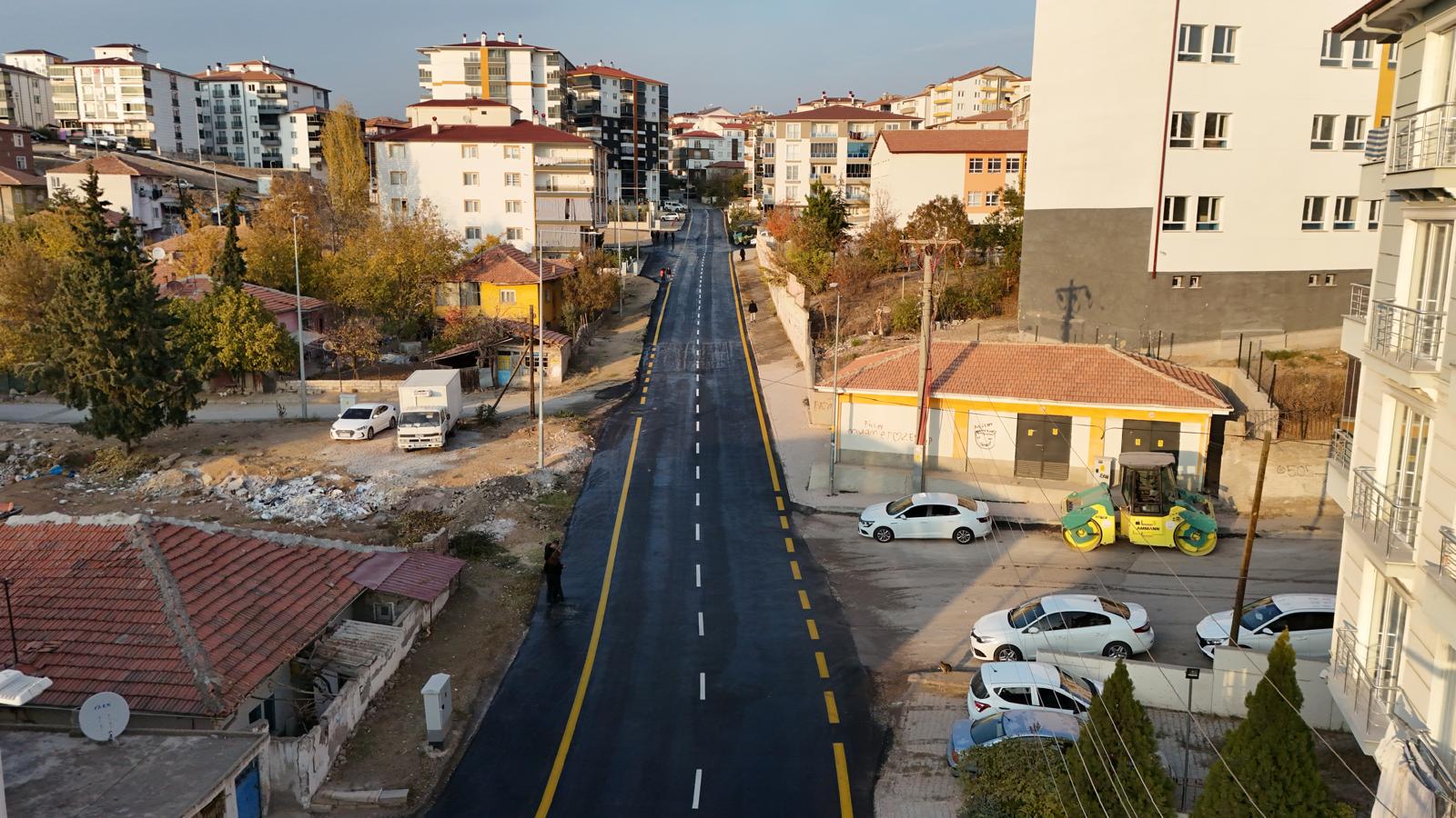 IMG-20241113-WA0005 Kırıkkale'de Mahallelerde Yol ve Kaldırım Çalışmaları Sürüyor