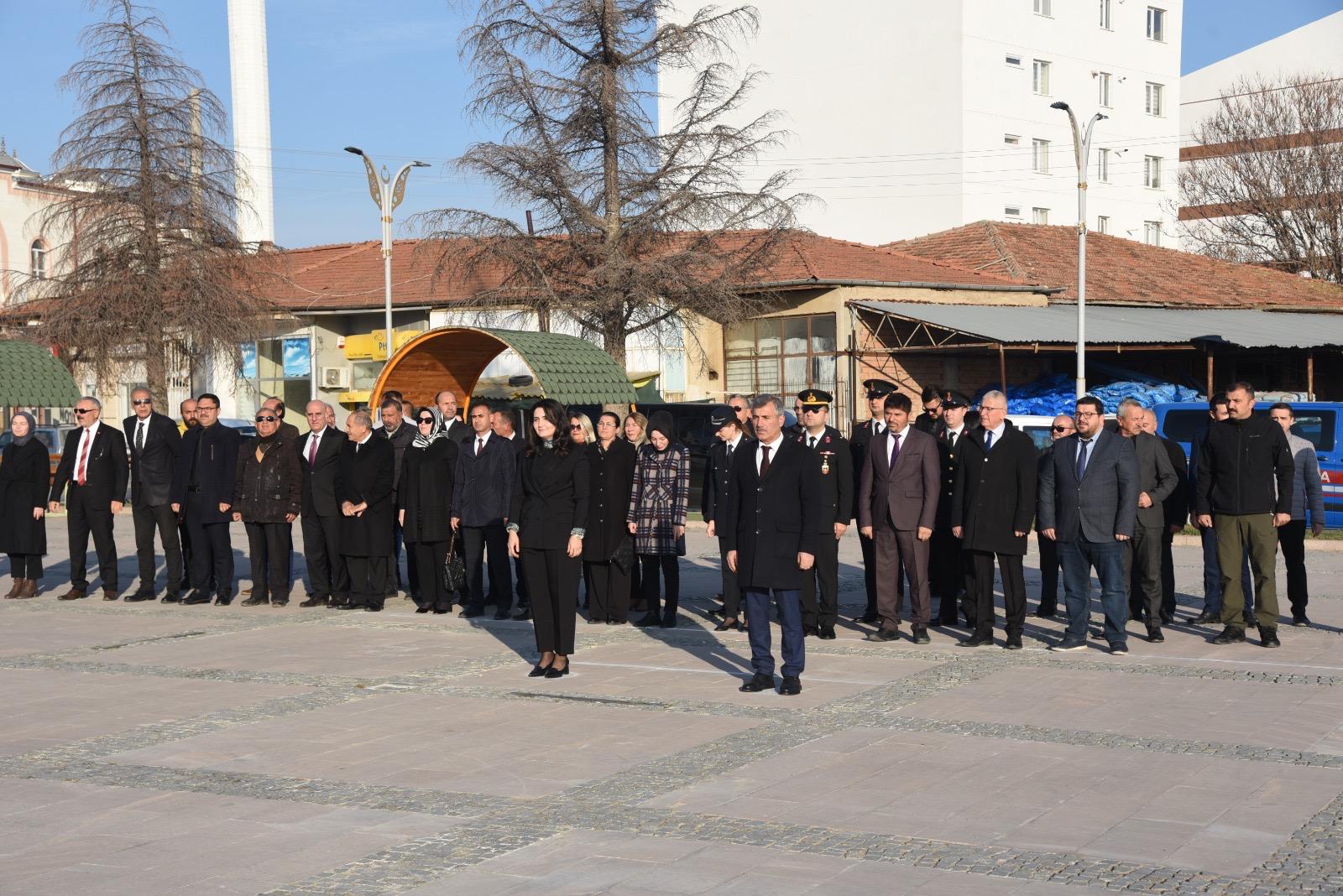 WhatsApp-Image-2024-11-10-at-14.38.56 Gazi Mustafa Kemal Atatürk, Vefatının 86. Yılında Bahşılı'da Anıldı