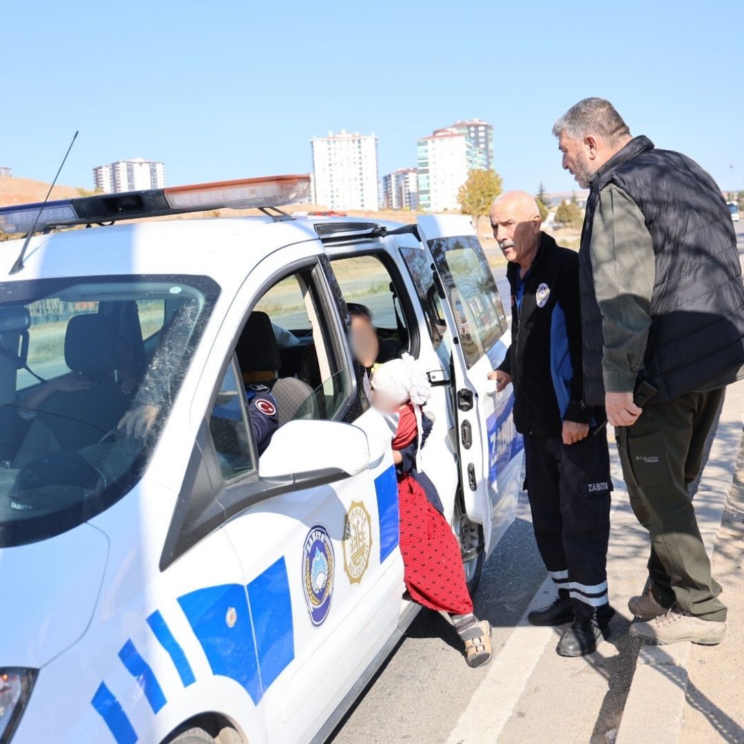 dilenci-2 Kırıkkale Belediyesi'nden Dilencilere Yönelik Denetim