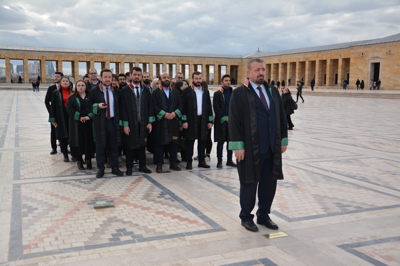 IMG-20241210-WA0052 Kırıkkale Barosu Anıtkabir'de Atasına Saygı Duruşunda Bulundu