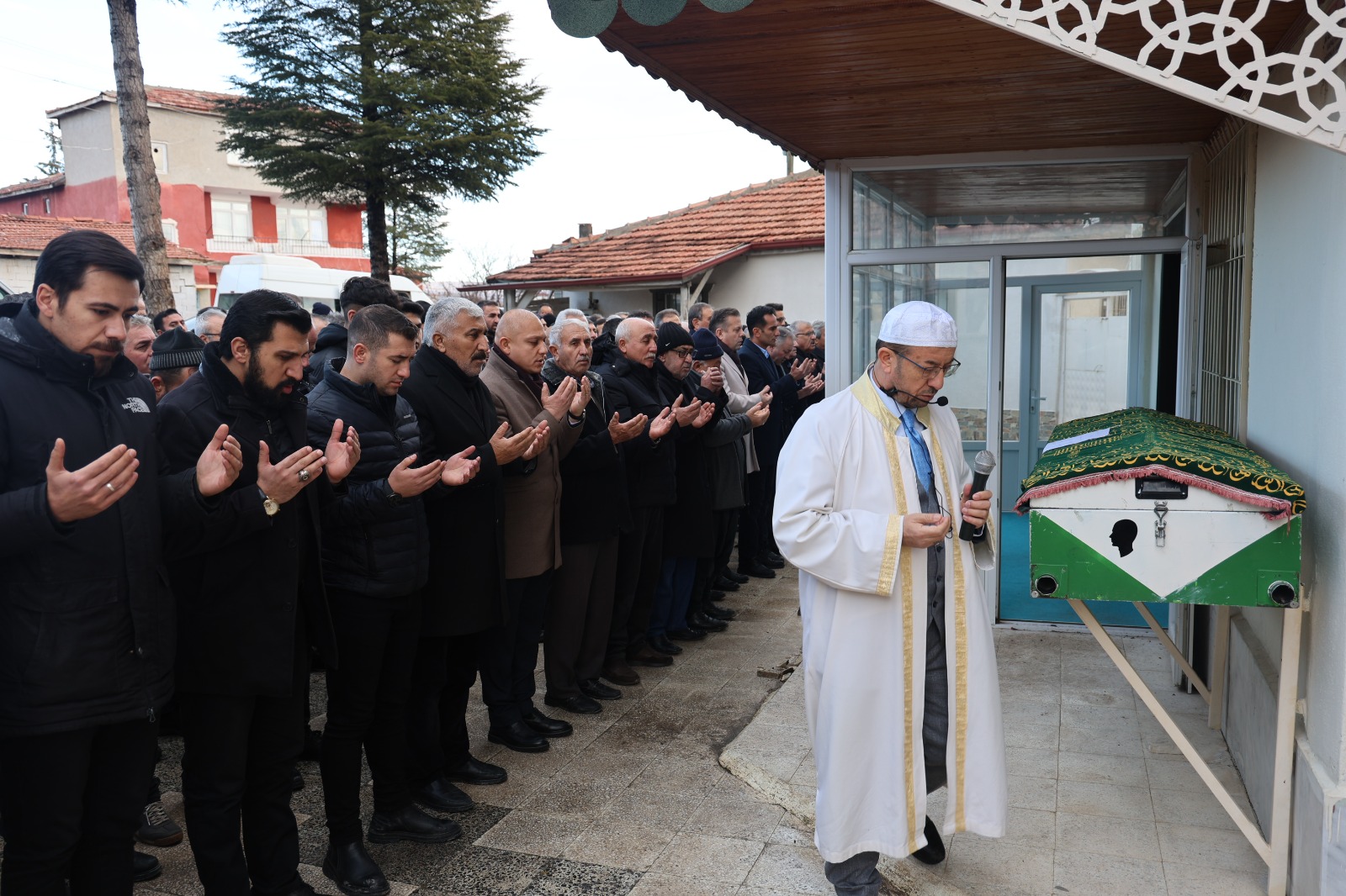 IMG-20241216-WA0042 Kırıkkale Belediyesi Zabıta Personeli Ömer Savaş Kalp Krizi Sonucu Hayatını Kaybetti