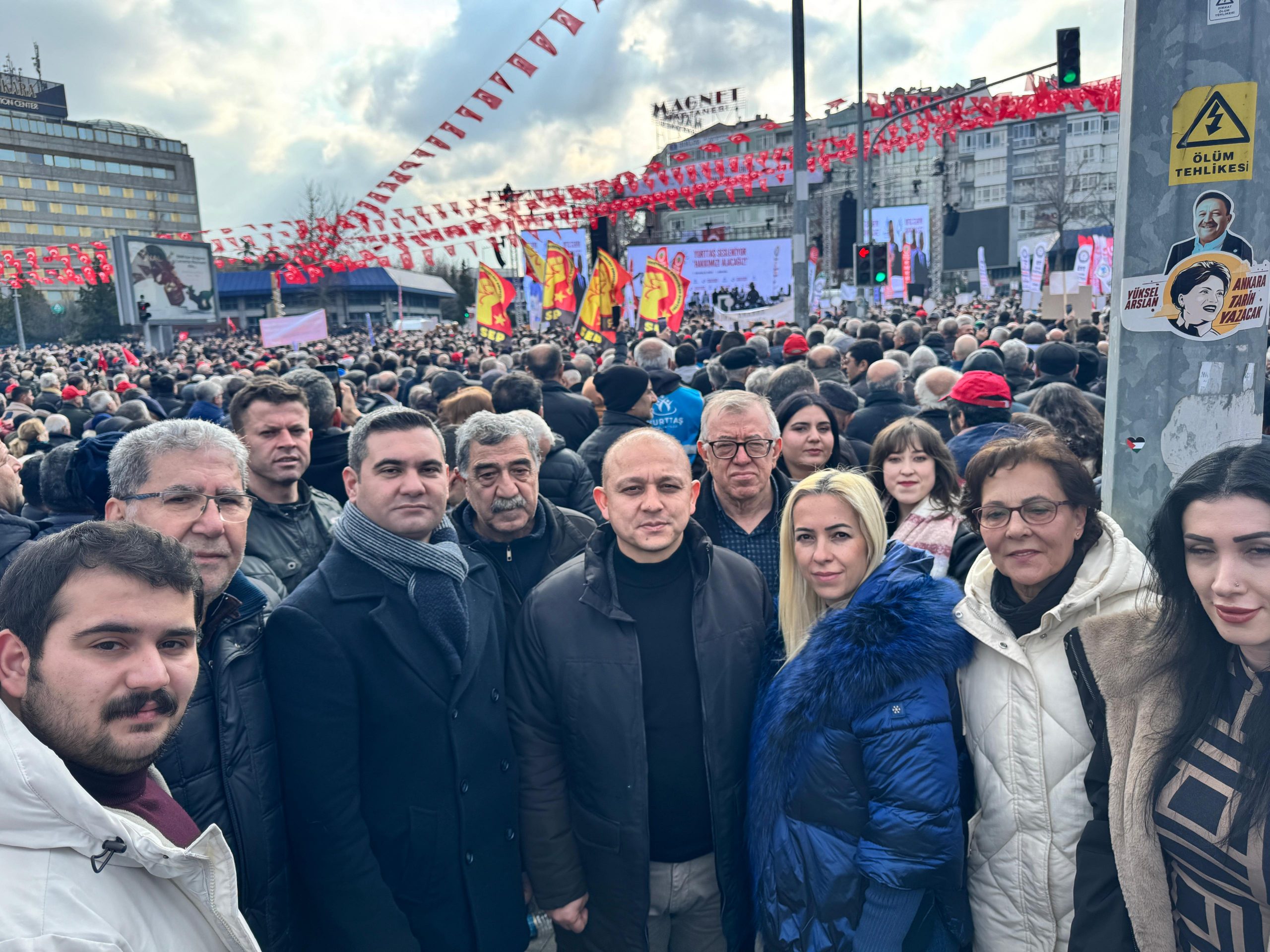 IMG-20241228-WA0020-scaled CHP Kırıkkale Tam Kadro Ankara'da Asgari Ücret Mitinginde