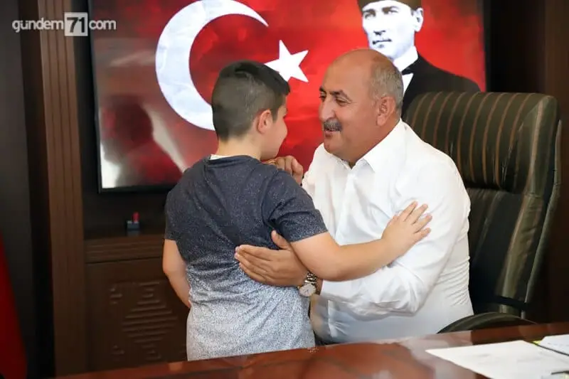 osman-turkyilmaz-8-yasindaki-omer-bisiklet-hayali-004 8 Yaşındaki Ömer'in Bisiklet Hayali Gerçek Oldu