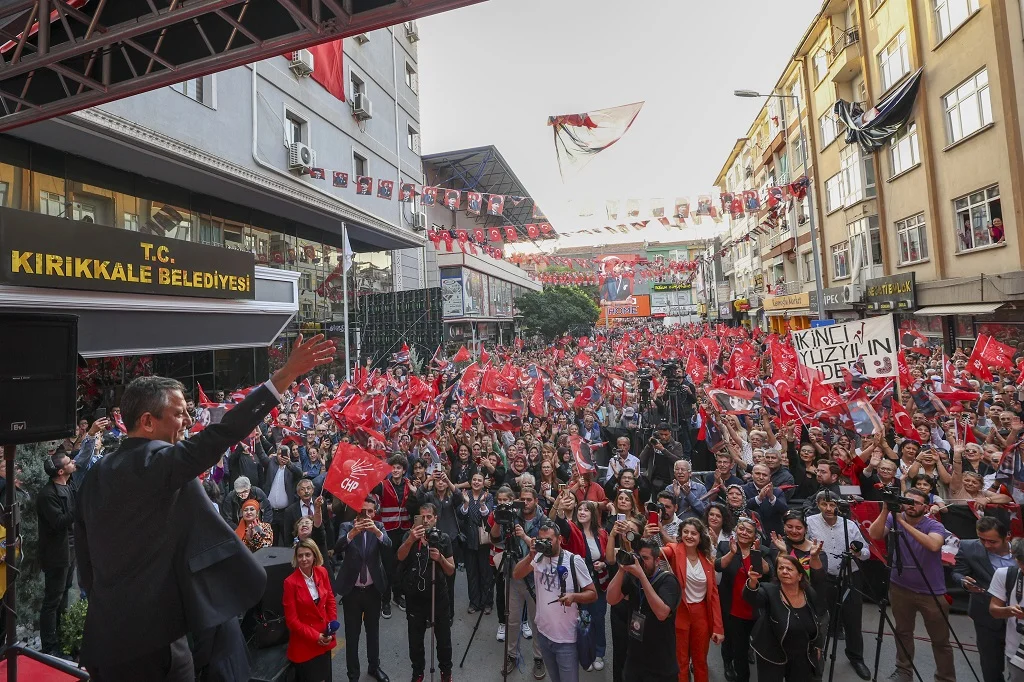 Kirikkale-47-Yil-Sonra-Tarih-Yazdi-9 Özgür Özel, Kırıkkale'de İktidar Mesajı Verdi: Borcumuzu Ödeyeceğiz