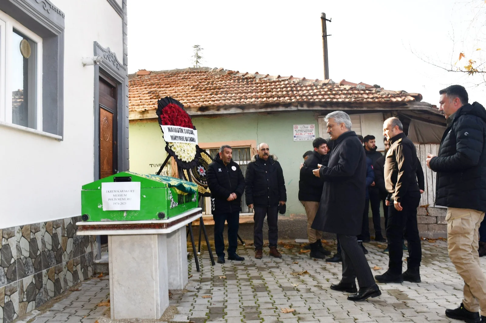 polis-memuru-vefat-1 Kırıkkale'yi Üzen Vefat Haberi; Polis Memuru  Ekrem Karakurt Hayatını Kaybetti