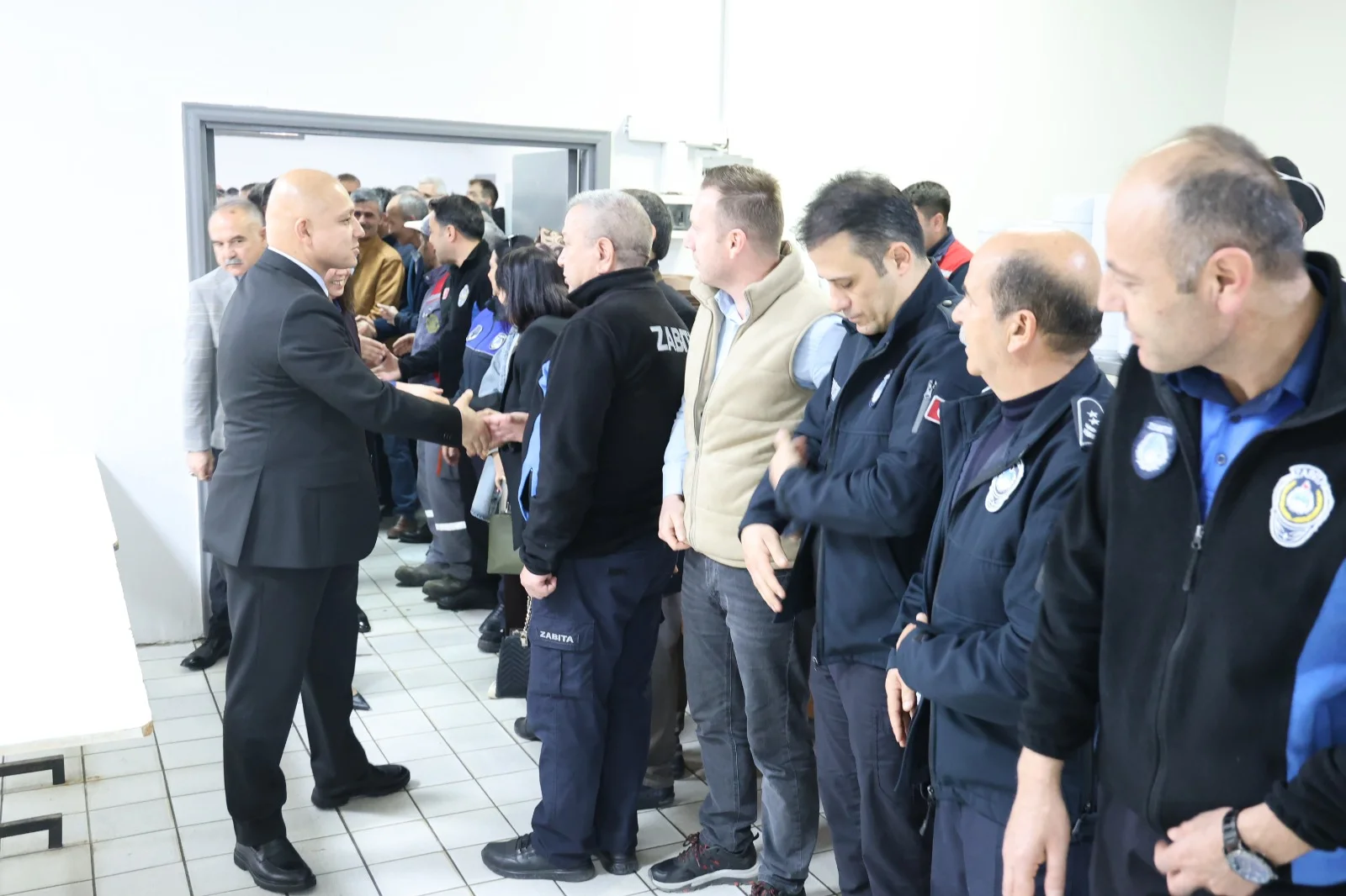 IMG-20250407-WA0025 Kırıkkale Belediye Başkanı Ahmet Önal, Çalışanlarıyla Bayramlaştı